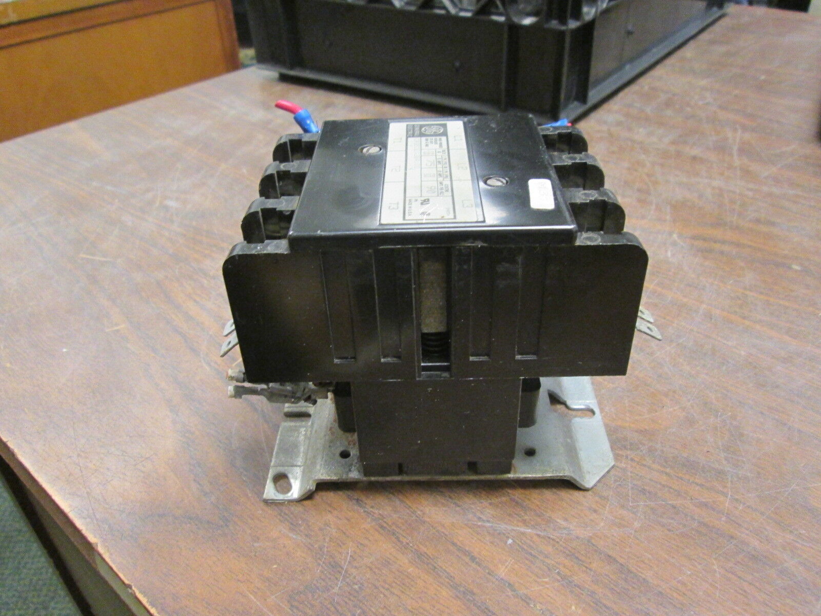 GE Contactor CR353EG3BA1DD 115-120V Coil 75A 600V Used