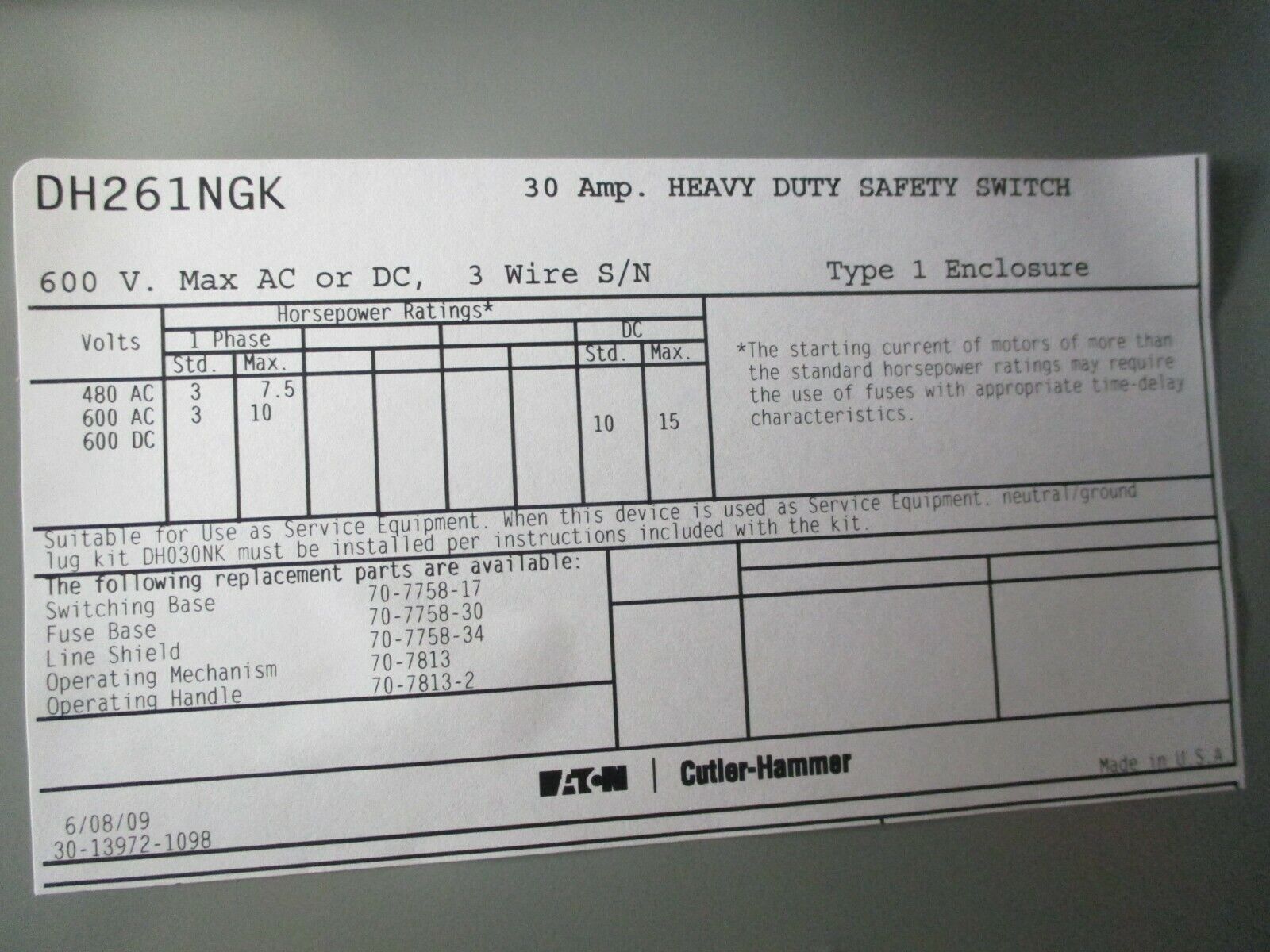 Eaton Fusible Safety Switch / Disconnect DH261NGK 30A 600V 3W New Surplus