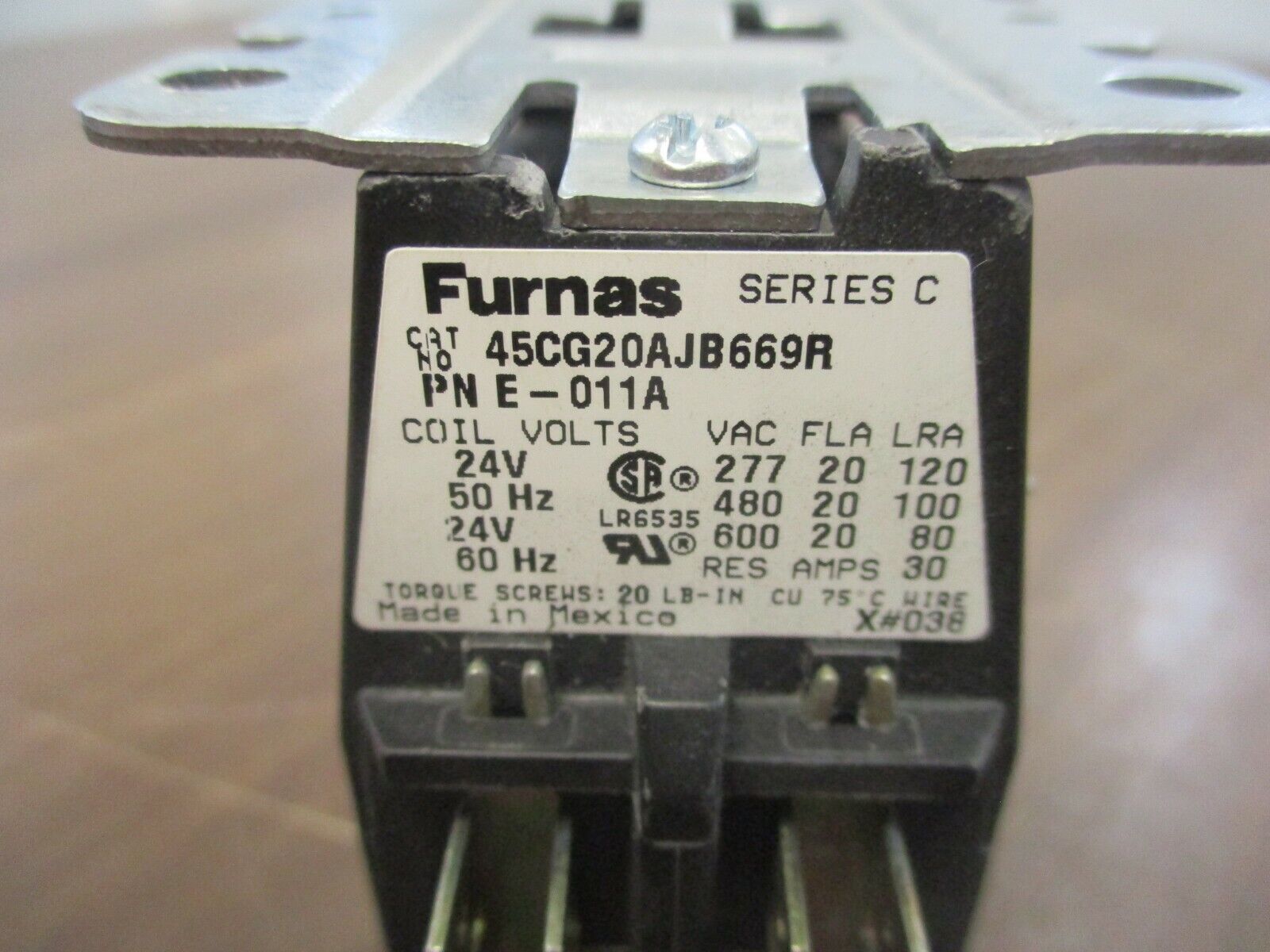Furnas E-011A Contactor 45CG20AJB669R 24V Coil 20A 600V Used