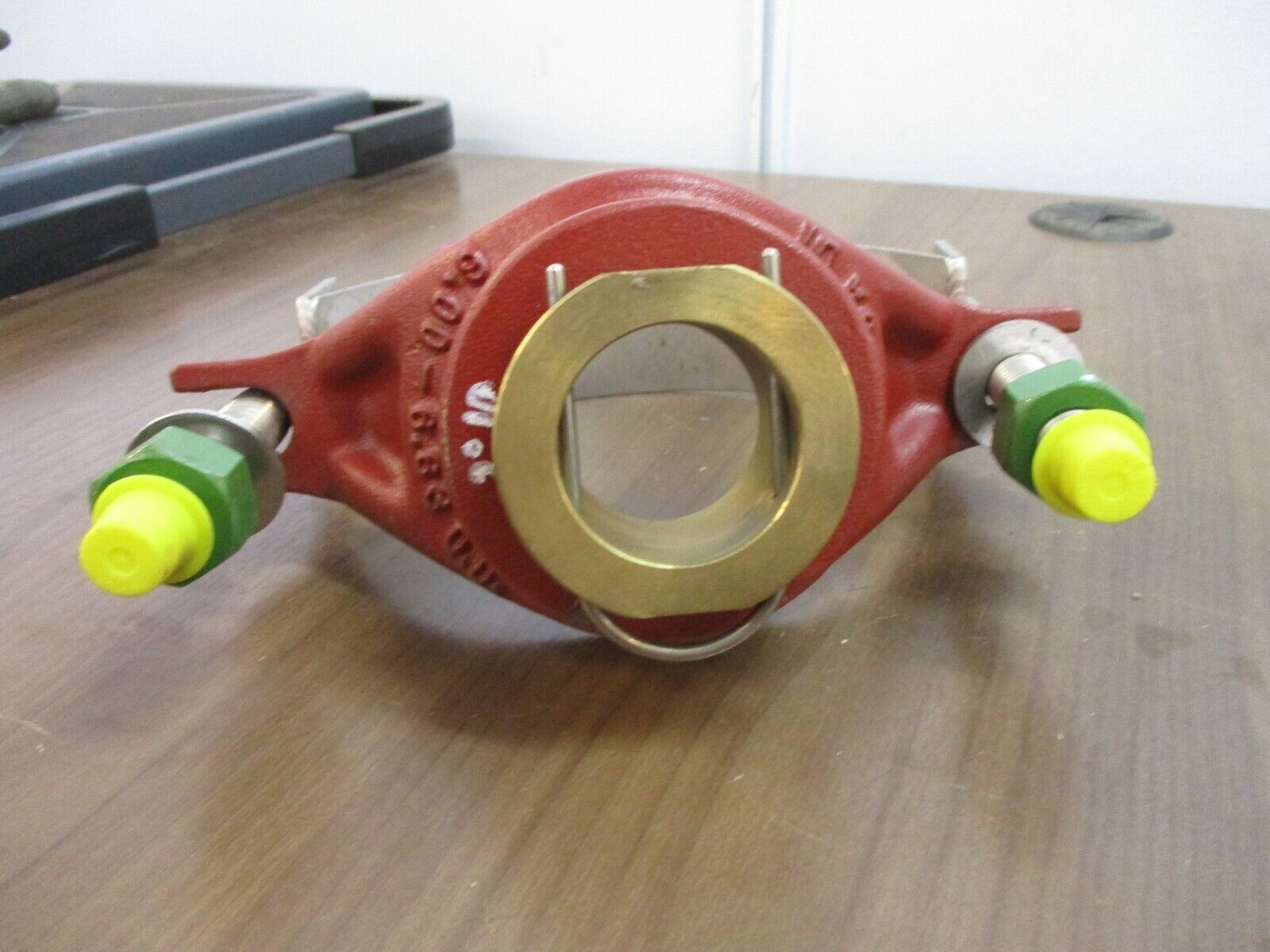 Sea Metrics Pipe Saddle Fitting MF82S-F-600 Used