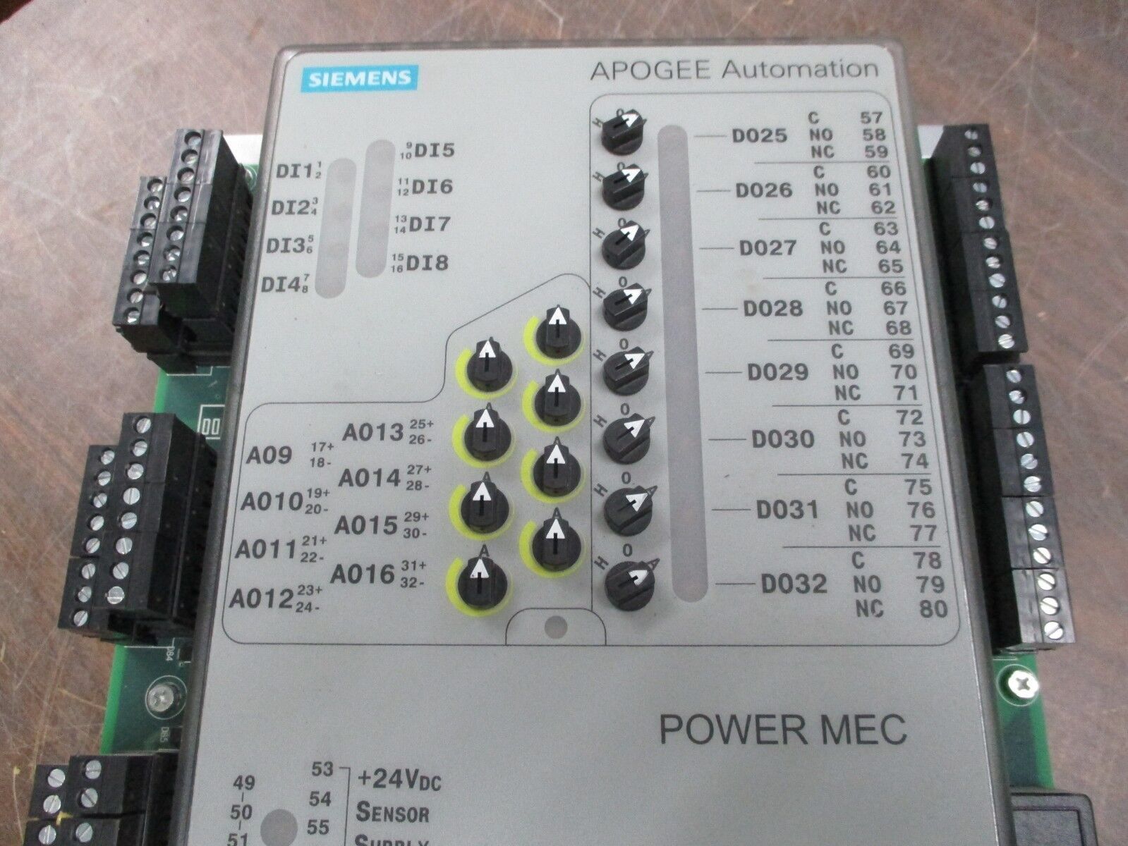 Siemens APOGEE Automation Model 1210 E Power MEC 549-627 PXM, HOA, ENET Used