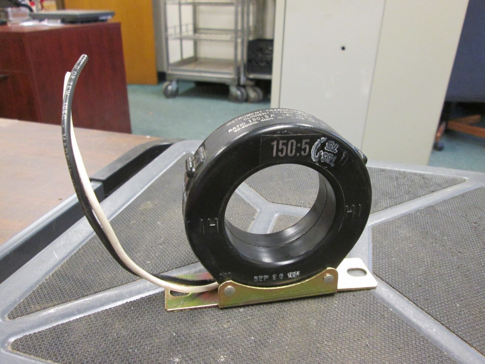 Instrument Transformers Current Transformers 56RBL-151 10 KV Bil 50-400Hz