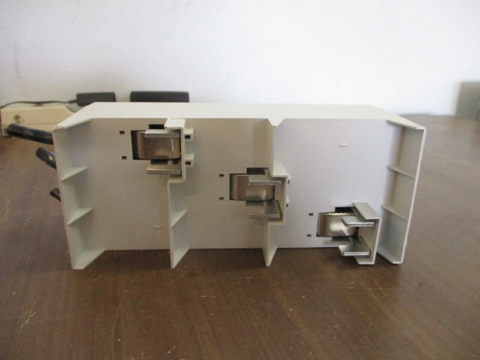 Rittal Busbar Adapter SV 9342.250 250A 600V 3Ph Used