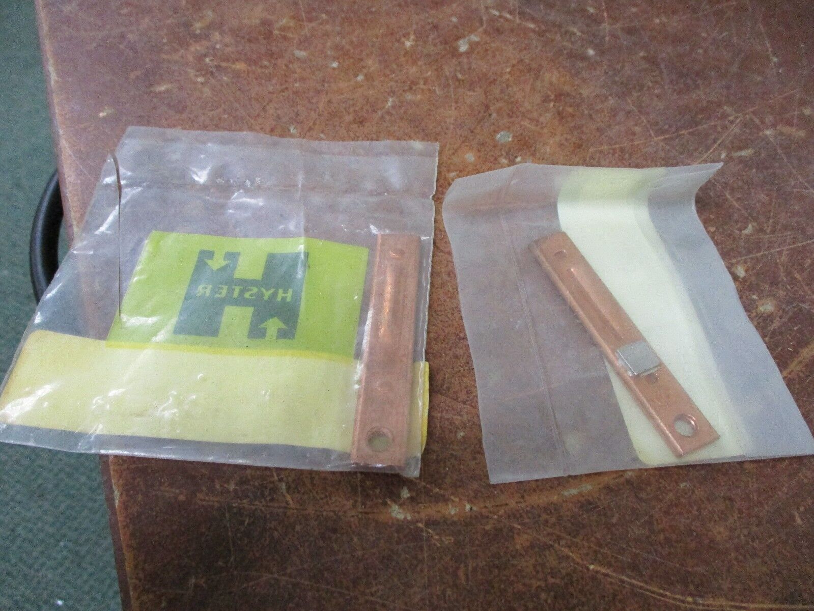 Hyster Contact 1198534 *Lot of 2* New Surplus