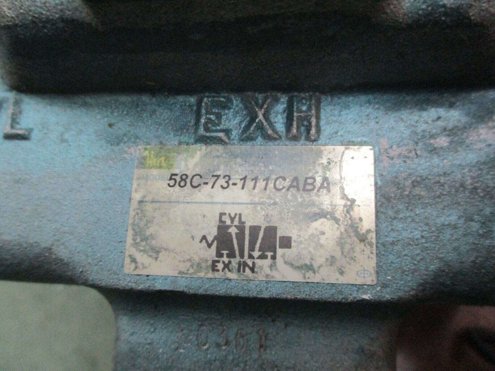 MAC Solenoid w/ Valve 250B-111CABA 110/120V 50/60Hz 24VDC 25-150PSI Used