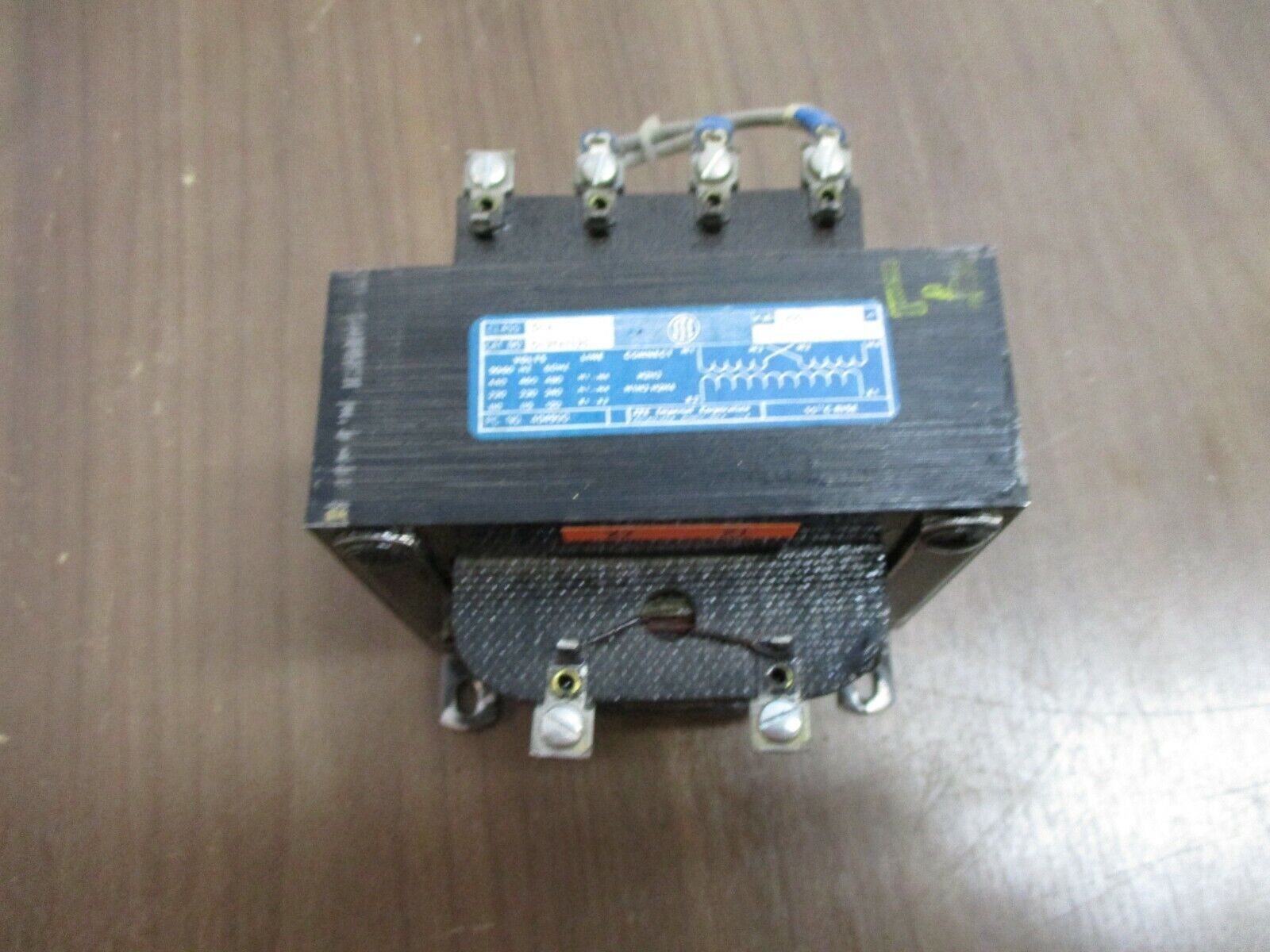 ITE Transformer D13T41125 0.250kVA Pri: 240/480V Sec: 120V 50/60Hz Used