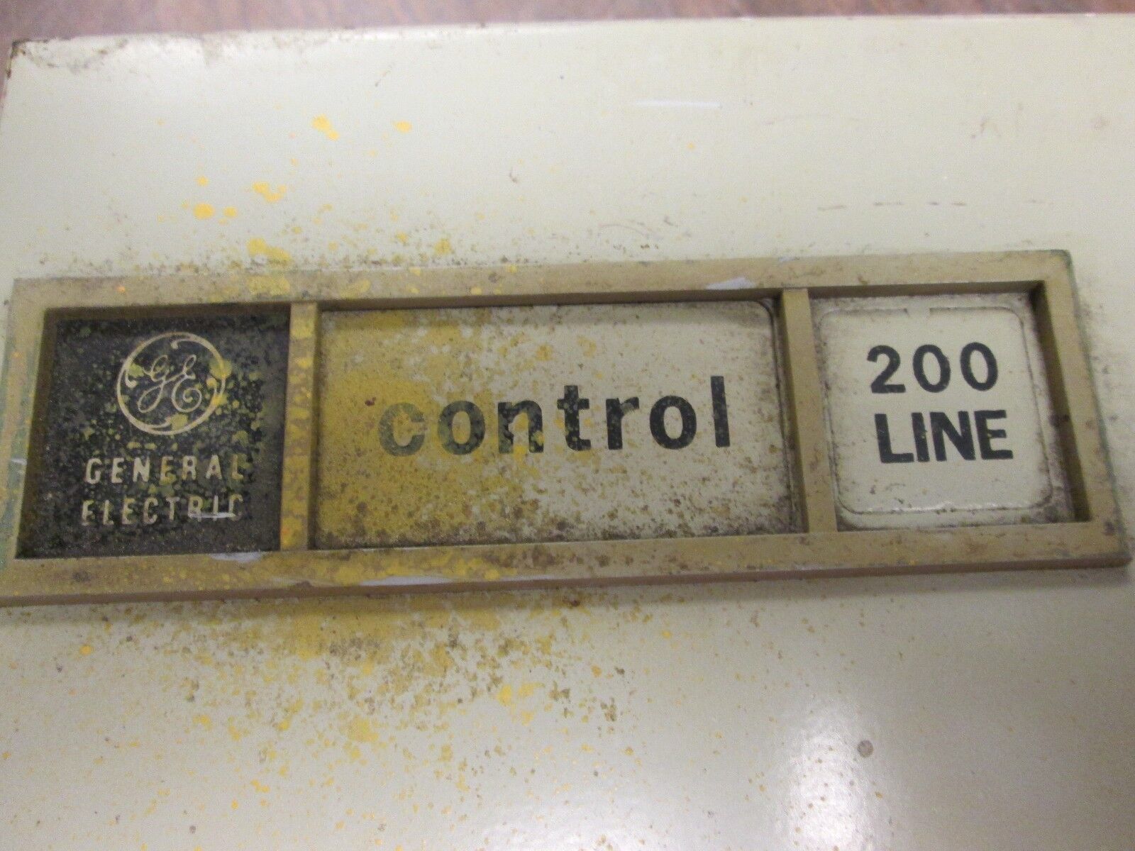 GE Enclosed Starter w/ CT CR206C100EAA 27A 600V Size 1 Used