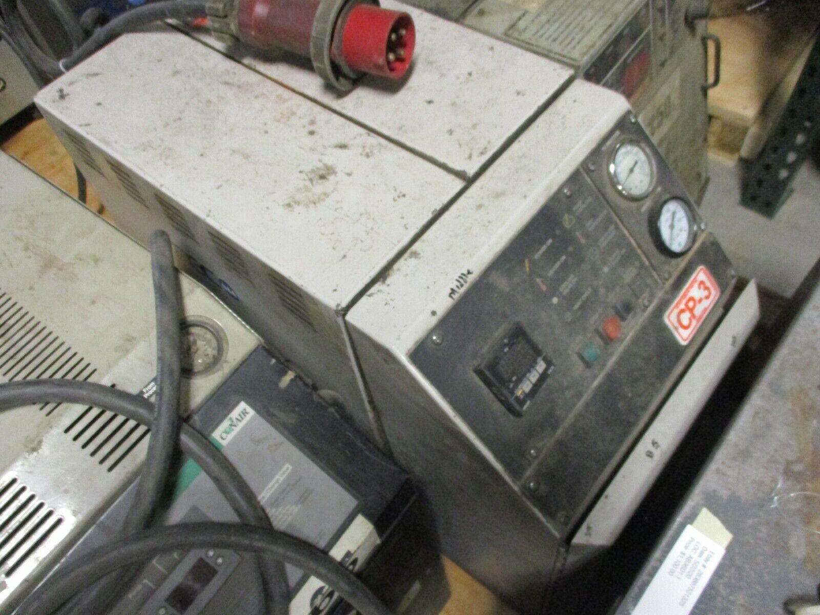 AEC Water Temperature Control Unit TCU750 9KW 480V 20.2A 3Ph 60Hz Used