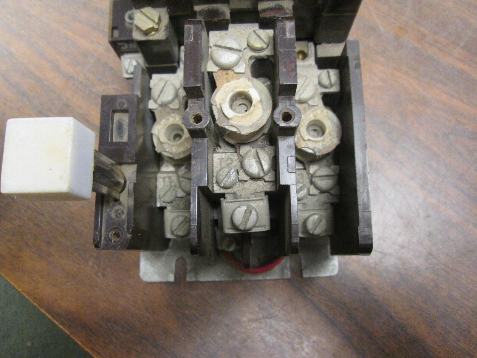 Cutler-Hammer Size 1 Starter C10CN3 120V Coil 27A Used