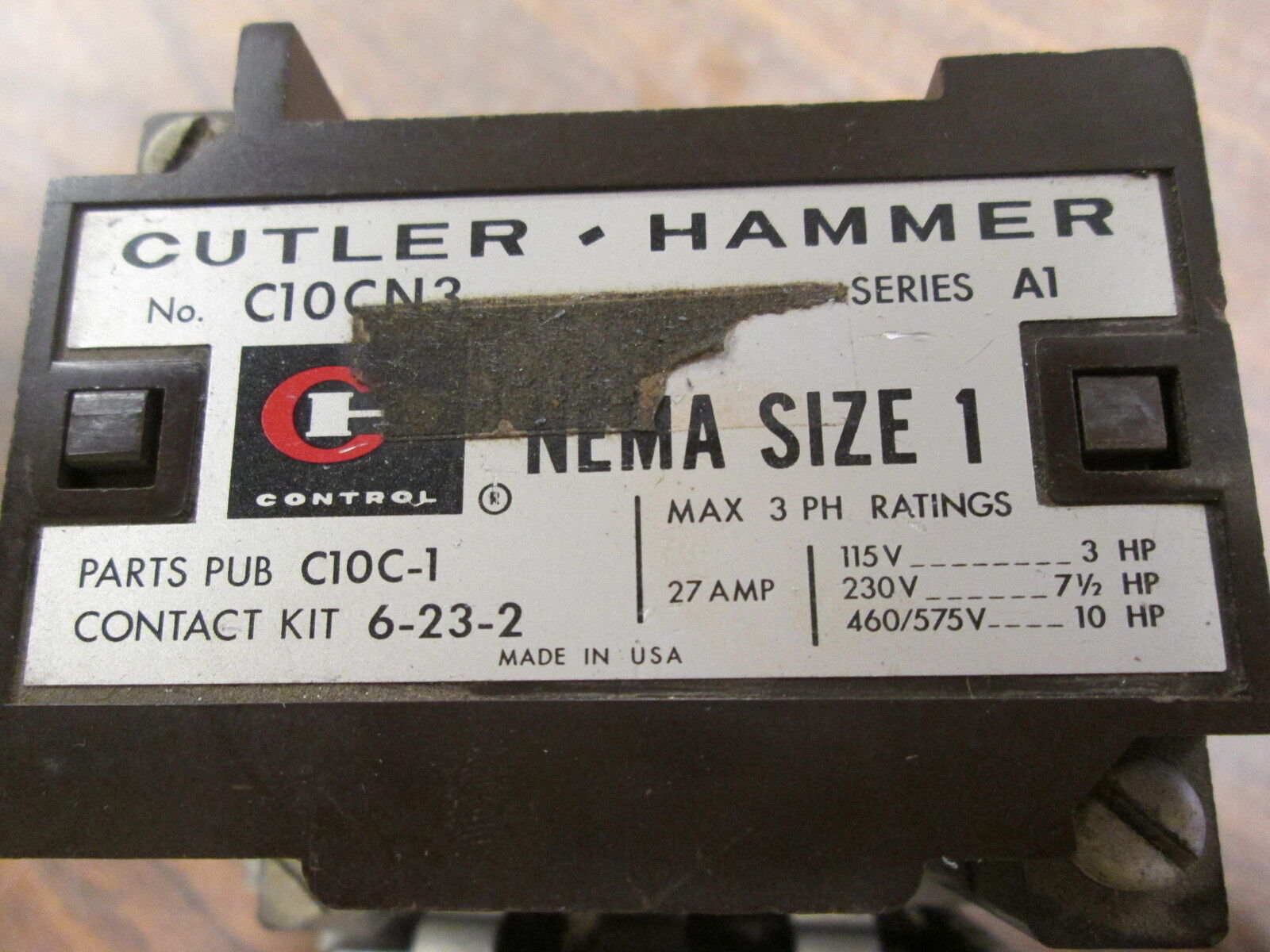 Cutler-Hammer Size 1 Starter C10CN3 120V Coil 27A Used