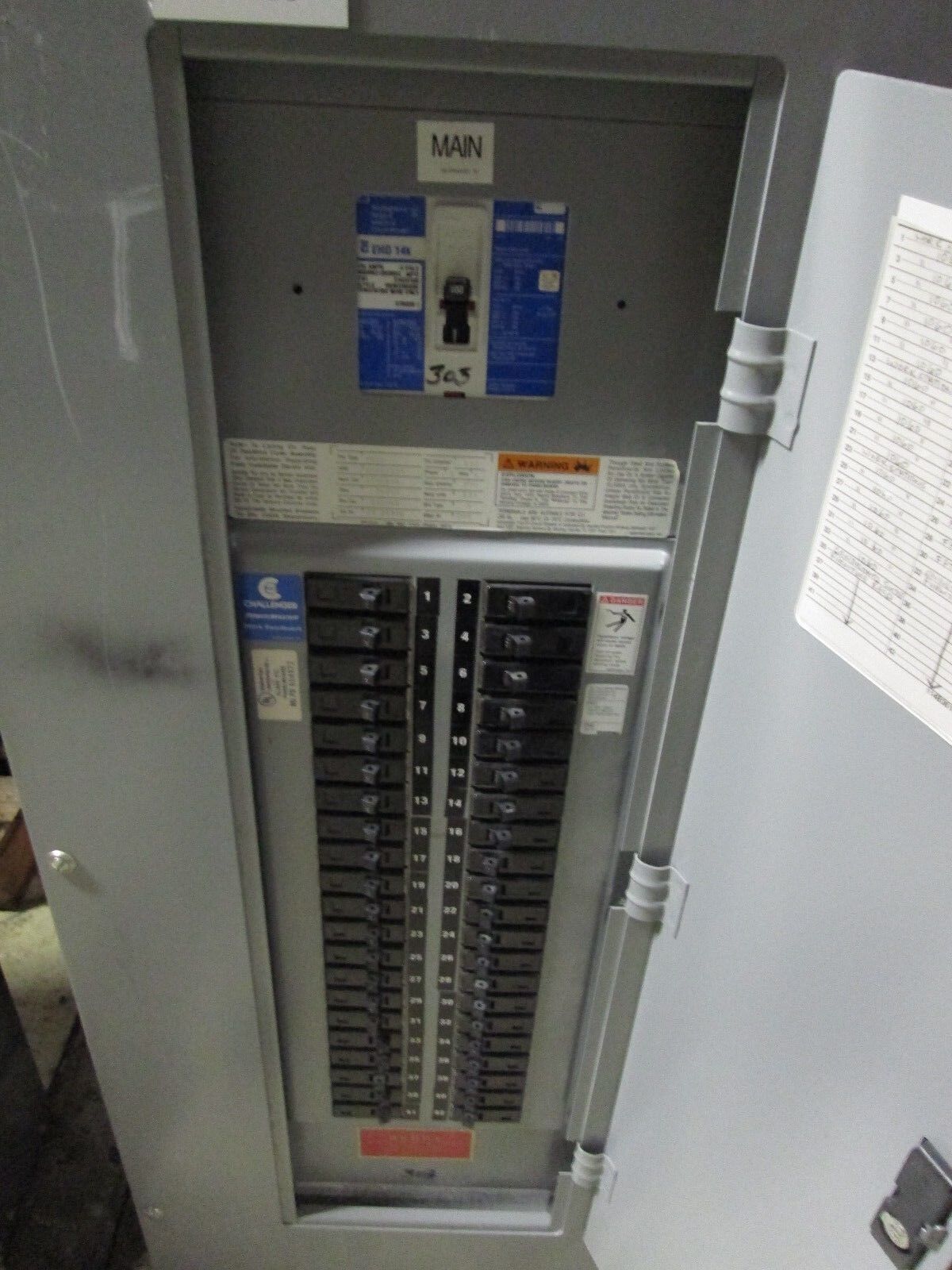 Challenger Main Breaker Breaker Panel PM1A 100A Main EHD 3100 120V 3Ph 4W Used
