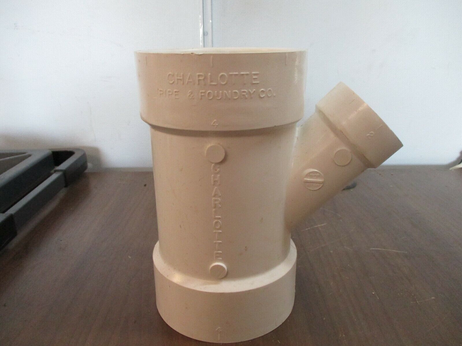 Charlotte PVC Reducing Wye Size: 4" x 4" x 2" Used