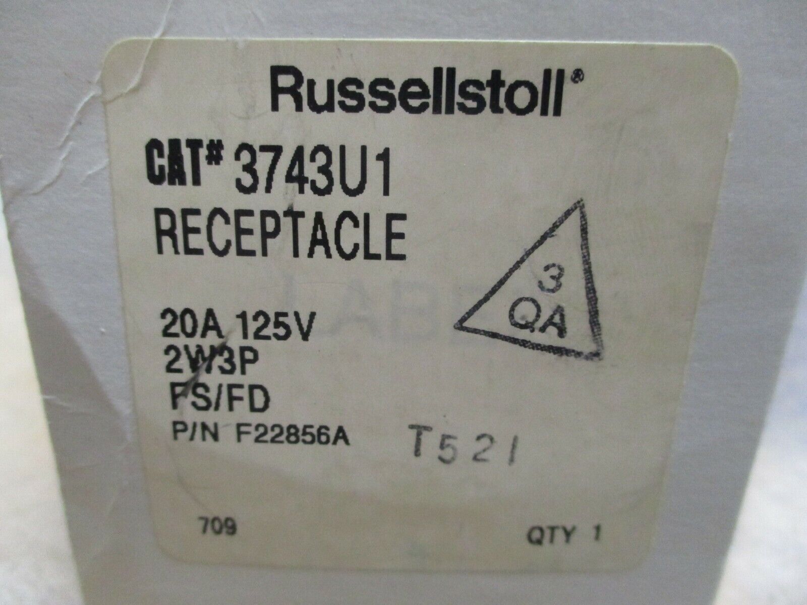 Russellstoll Receptacle 3743U1 20A 125V 2W 3P New Surplus