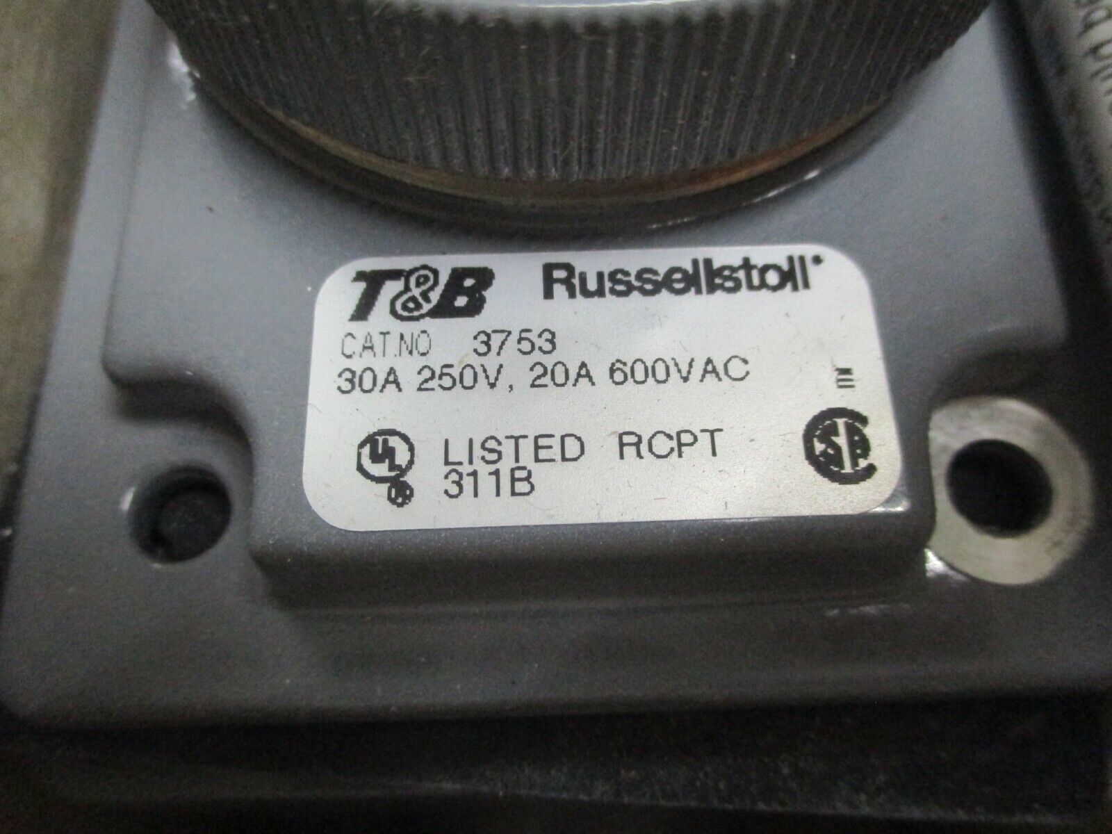 Russellstoll Receptacle 3753 20/30A 250/600V 2W 3P New Surplus