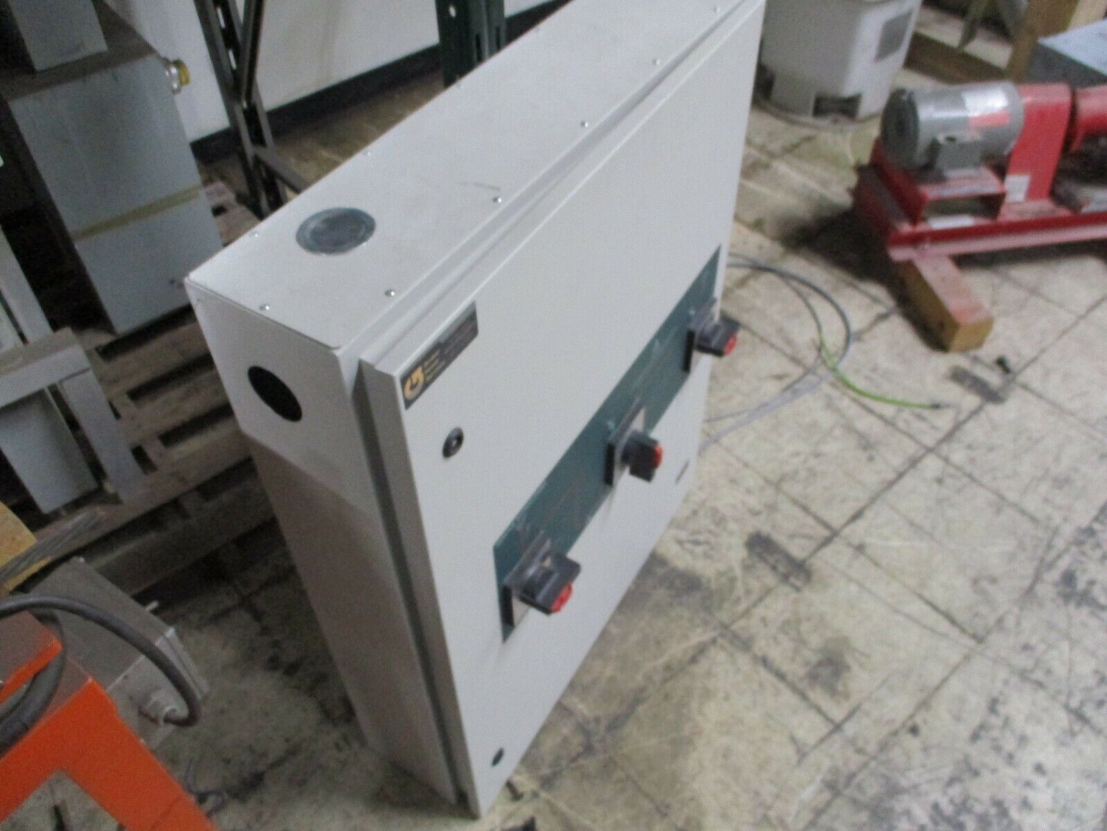 APC Type SBP-175A-SS Service Bypass Panel SBP60KGC1M1 60KW 480V Used