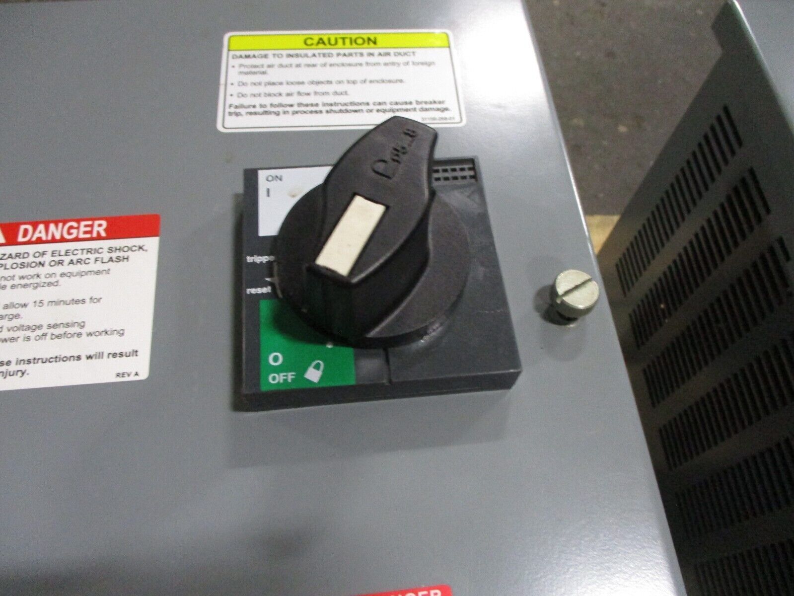 Square D Altivar E-Flex AC Drive 8839 EFDEG2VW B07A08A09C09 3HP 3Ph w/ Keypad