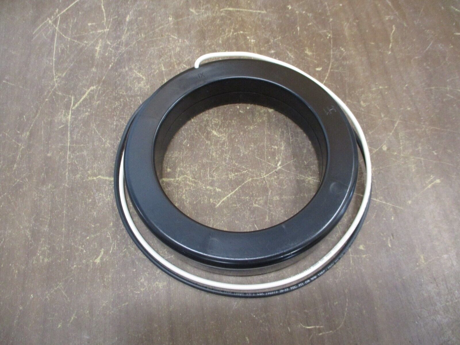 Flex-Core Current Transformer 19RL-152 Ratio 1500:5A 600V 50-400Hz 10kV BIL