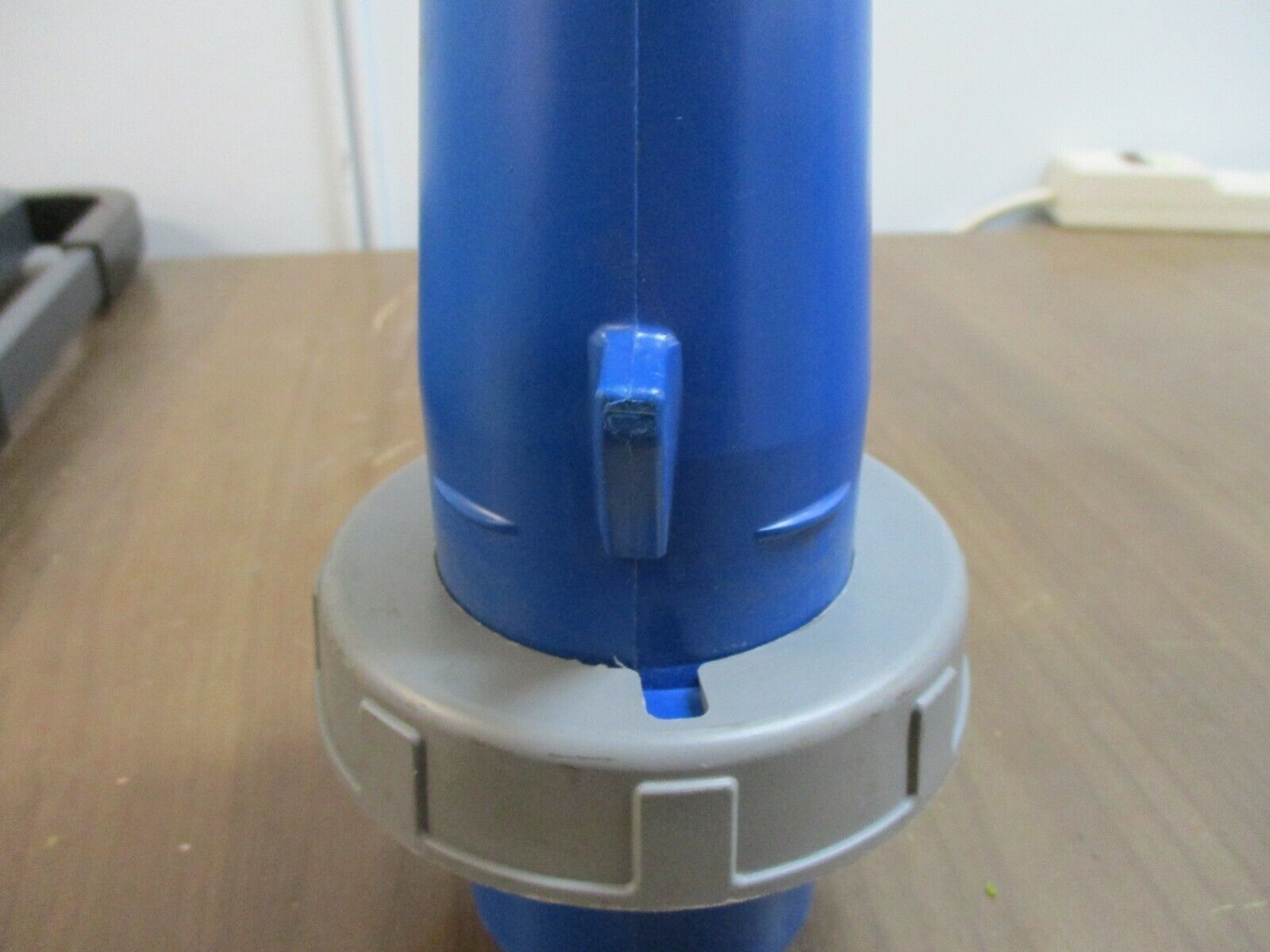 Hubbell Plug HBL360P6V04 60A 250V Used