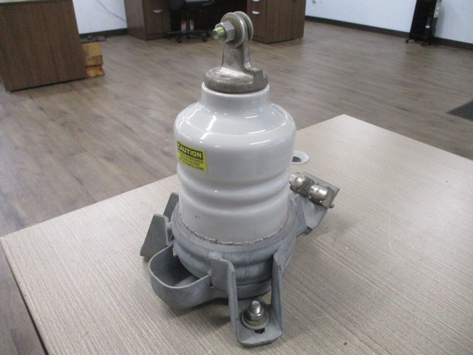 GE Tranquell Surge Arrester 9L11ZGB004 4.5KV 50/60HZ Used