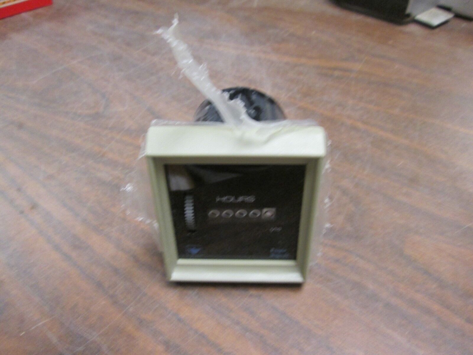 Eagle Signal Time Totalizer HKS10A6 120V 60 Hz New Surplus