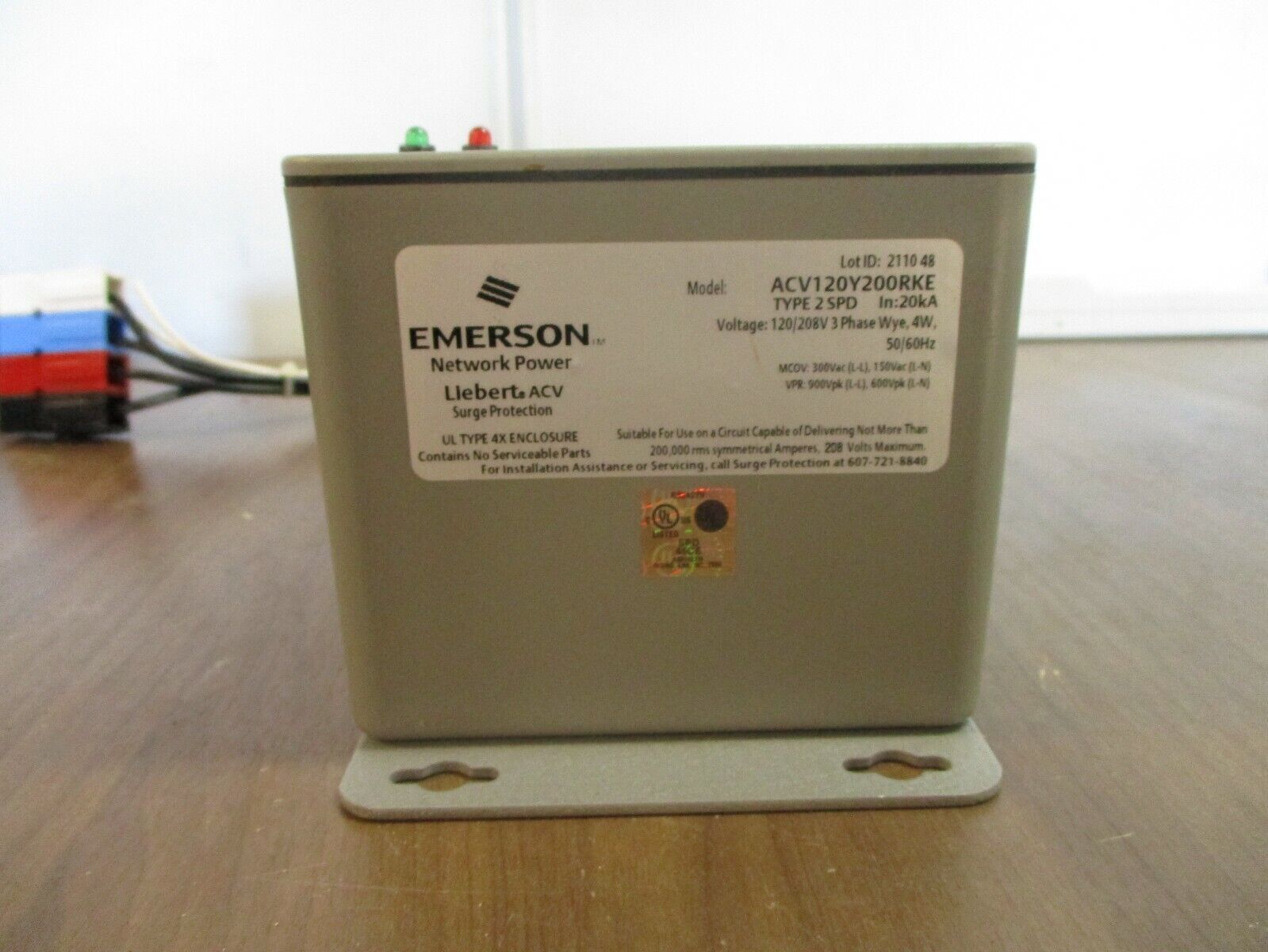Emerson Liebert ACV Surge Suppressor ACV120Y200RKE 20kA 120/208V 3Ph 4W 50/60Hz