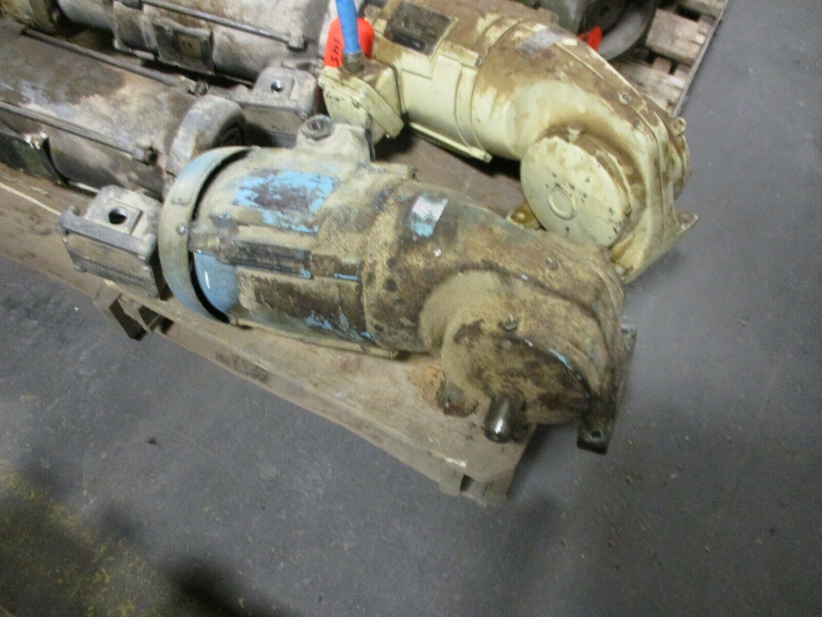 US Motors Syncrogear Module Ratio: 14:1 1.5HP Input 230/460V Used