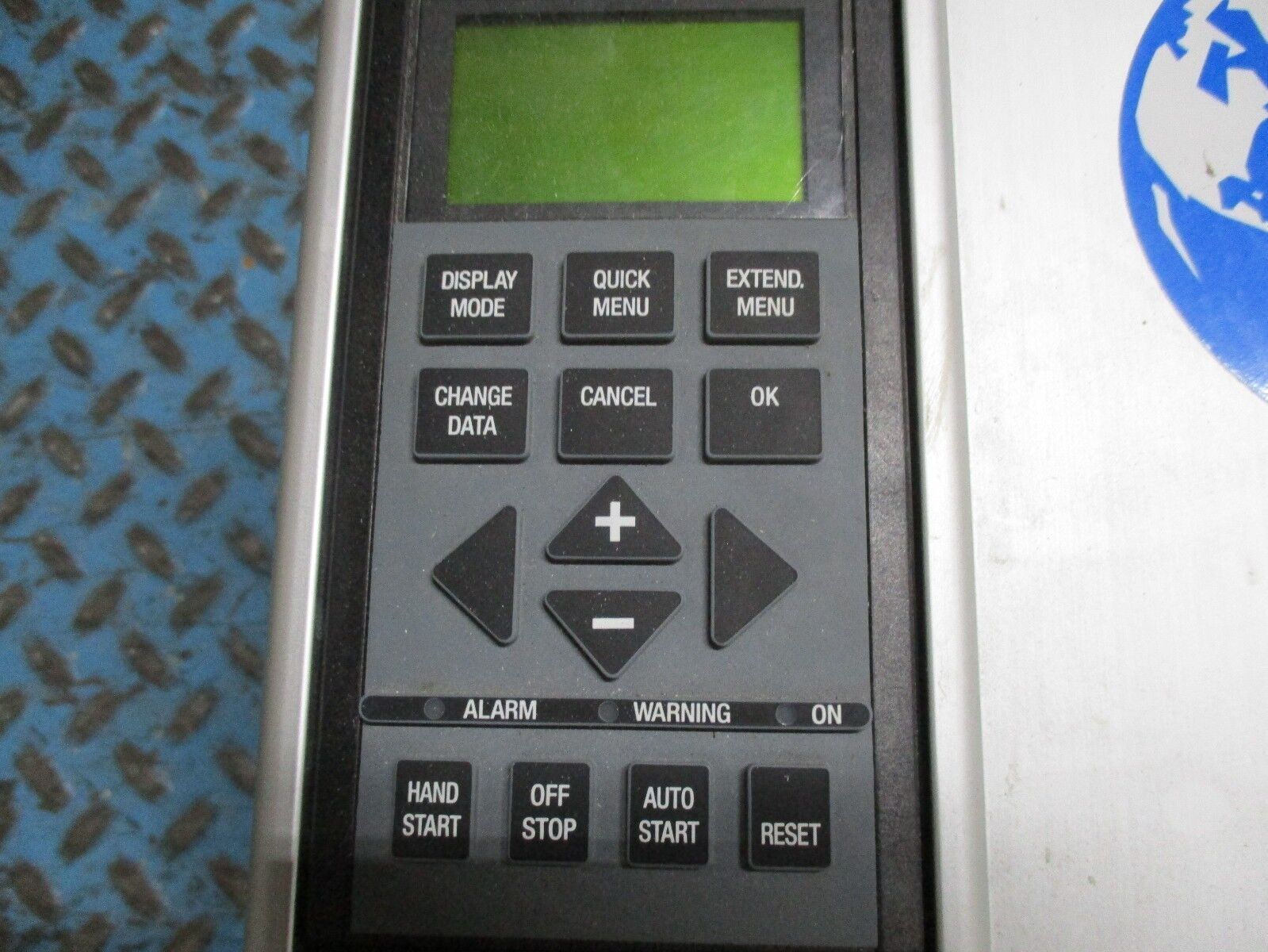 Danfoss VLT 6008 AC Drive w/ Disconnect 175Z7359 7.5HP Used