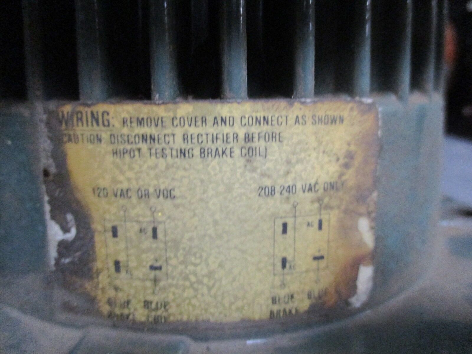 Dodge Motor Brake 56/IMBS3 3ft/Lb Torque 120VAC/VDC 208-240VAC 5/8" Bore Used