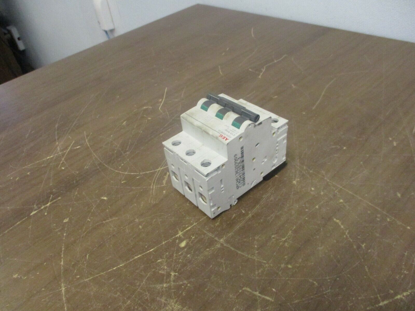 AEG Elfa Circuit Breaker E93S UL C15 15A 277/480V 3P Used