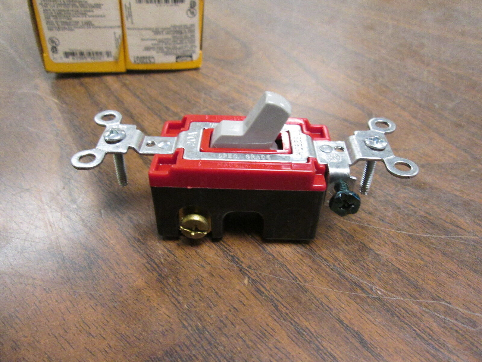 Hubbell 3 Way Switch CS320GY 20A 120-277V *Lot of 4* New Surplus