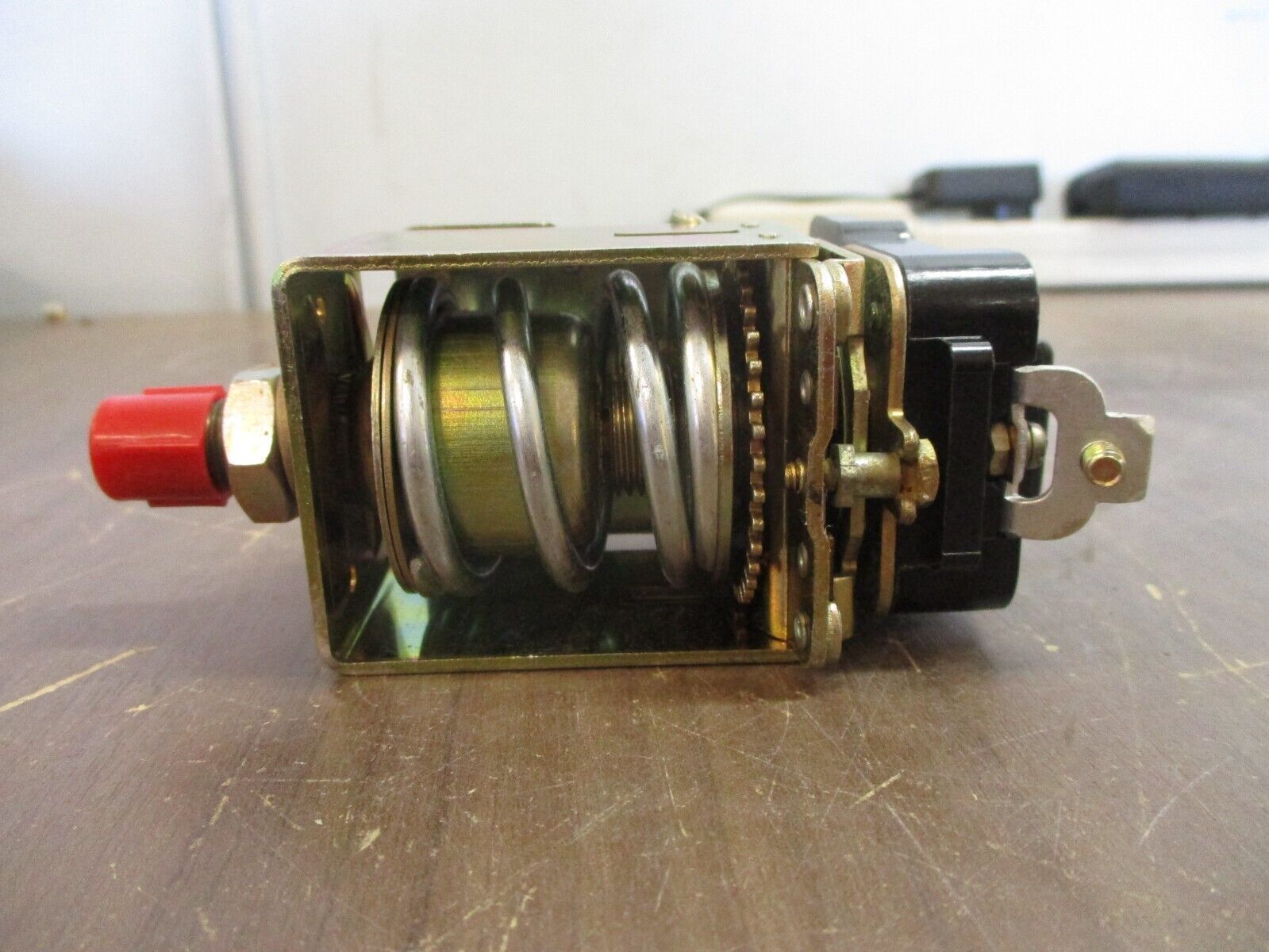 Allen-Bradley Pressure Control 836-A3 Ser. A Range: 0-250PSI New Surplus