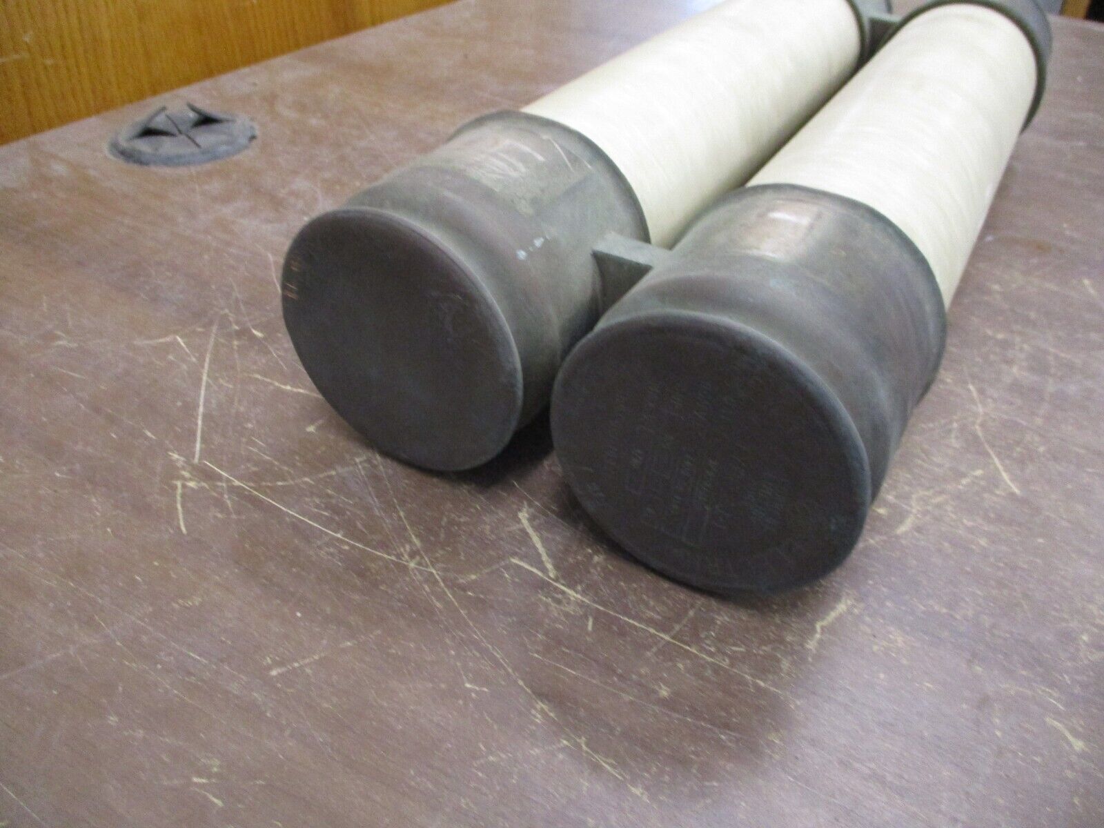 GE Type EJ-1 Fuse 9F60GJC300 2.4/4.16kV 300A 60Hz Used