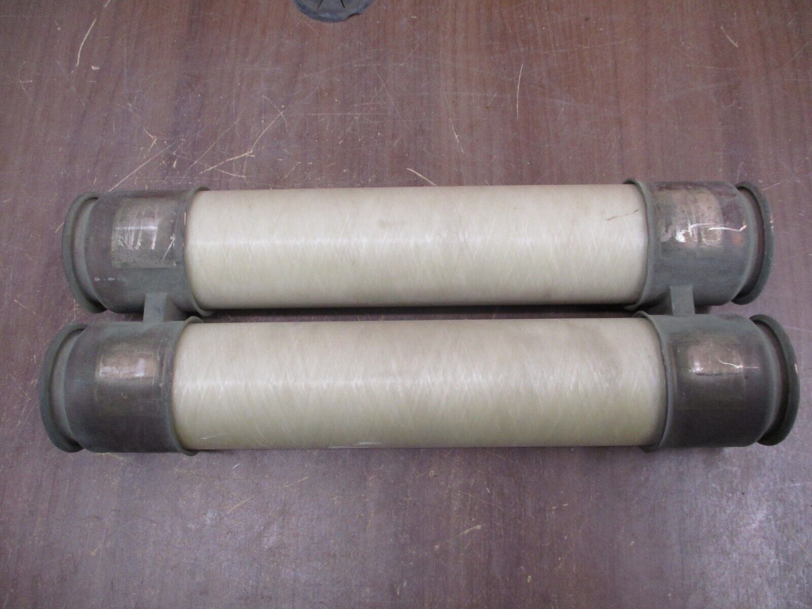 GE Type EJ-1 Fuse 9F60GJC300 2.4/4.16kV 300A 60Hz Used