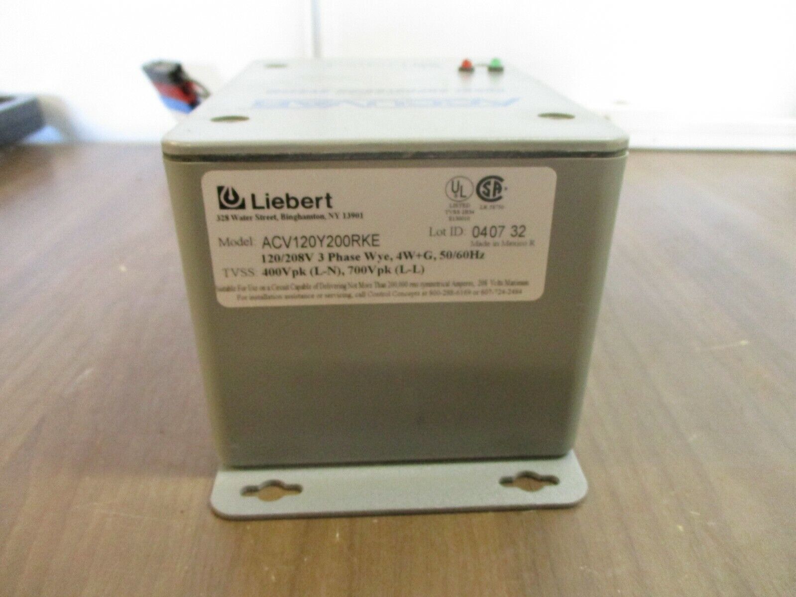 Liebert AccuVar Surge Suppression System ACV120Y200RKE 120/208V 3Ph 4W+G 50/60Hz