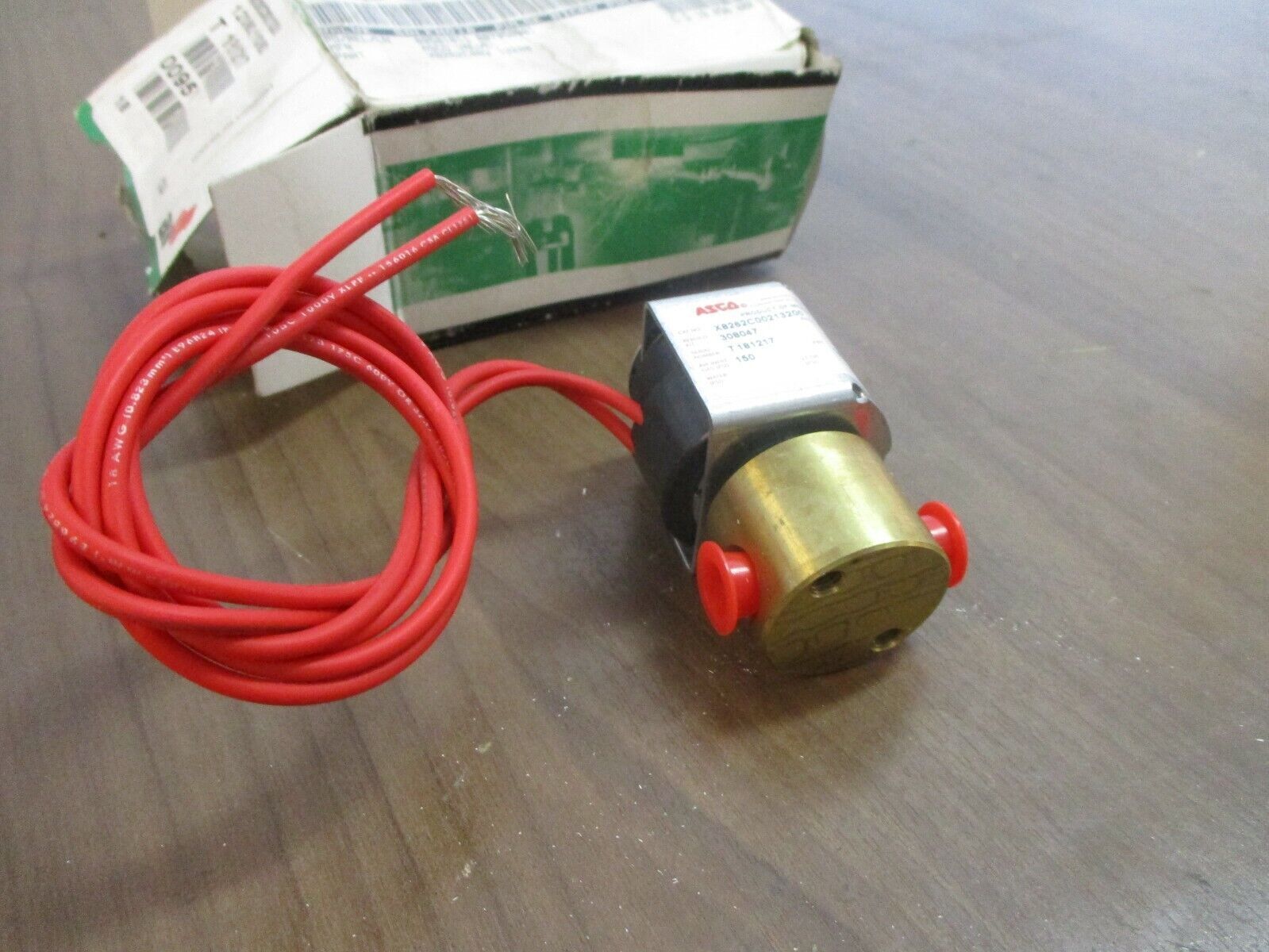 Asco Red Hat Solenoid Valve X8262C00213200 110/120V 50/60Hz New Surplus