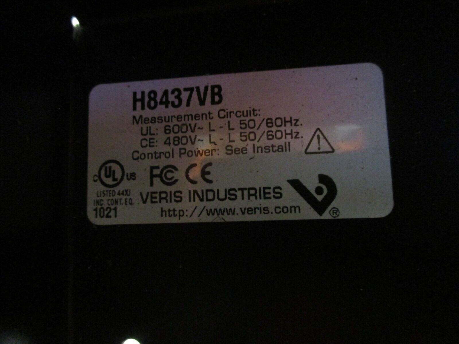 Veris H8400 Series Power Meter H8437VB System: 208VAC Used
