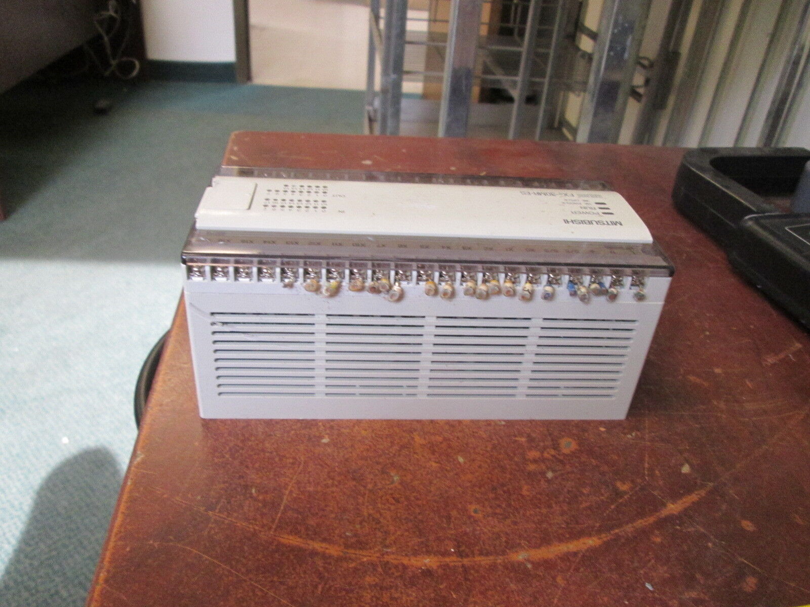 Mitsubishi Programmable Controller FXO-30MR-ES/UL 100-240V 50/60Hz 30VA Used