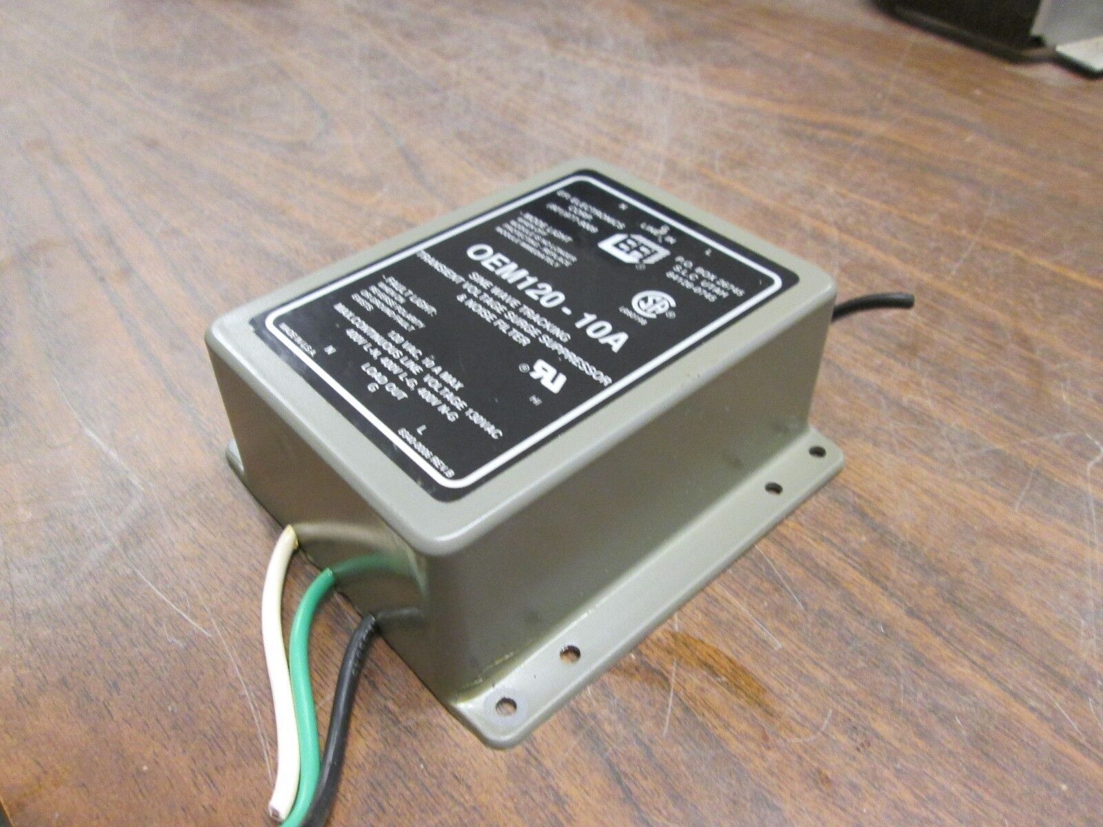 EFI Sine Wave Tracking Transient Voltage Surge Suppressor & Noise Filter Used