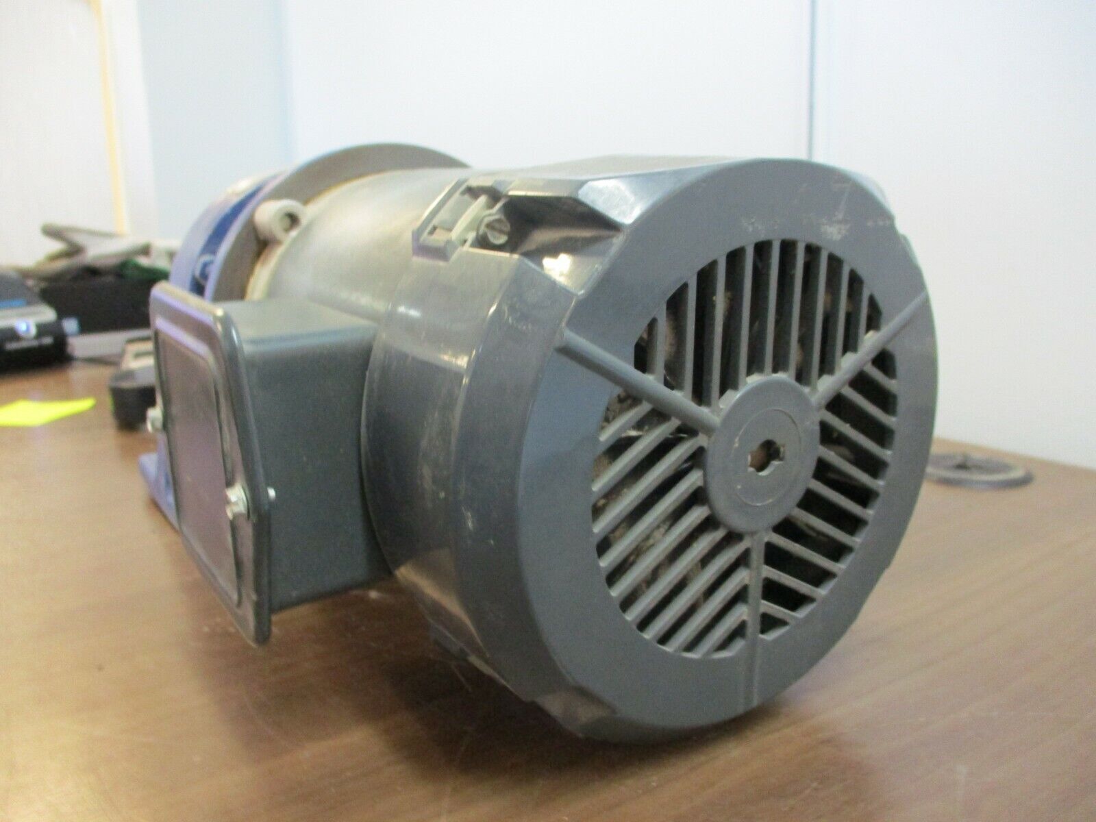 Sumitomo CNHX-6090Y-51 Gear Reducer PA061613 Ratio: 51 0.45HP In Used