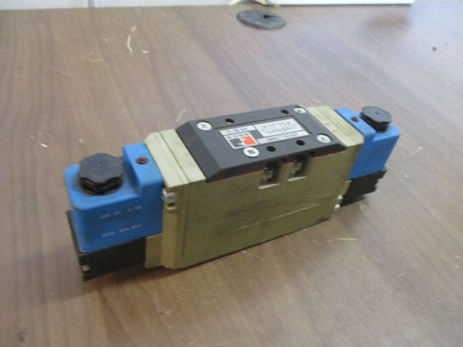 Ross Solenoid Valve W6577A2407 2-10 bar Used