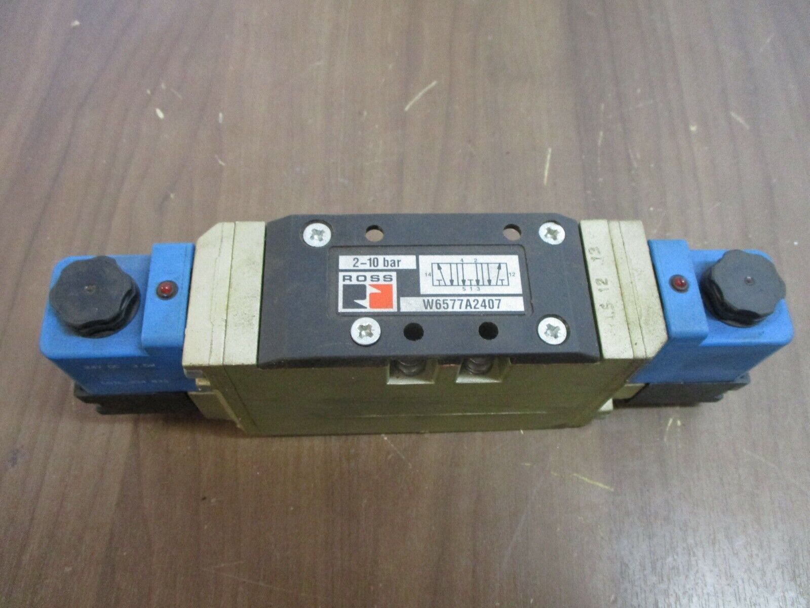Ross Solenoid Valve W6577A2407 2-10 bar Used
