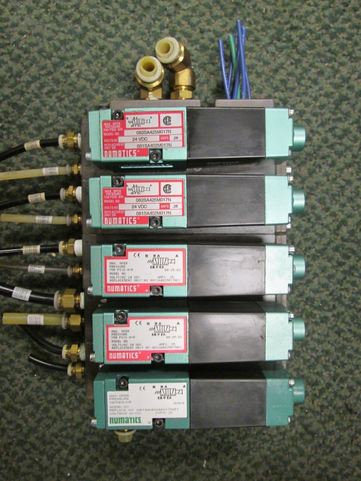 Numatics Valves w/ Base 150 PSIG-AIR (1) 225-369 (4) 225-369B 5 valves Used