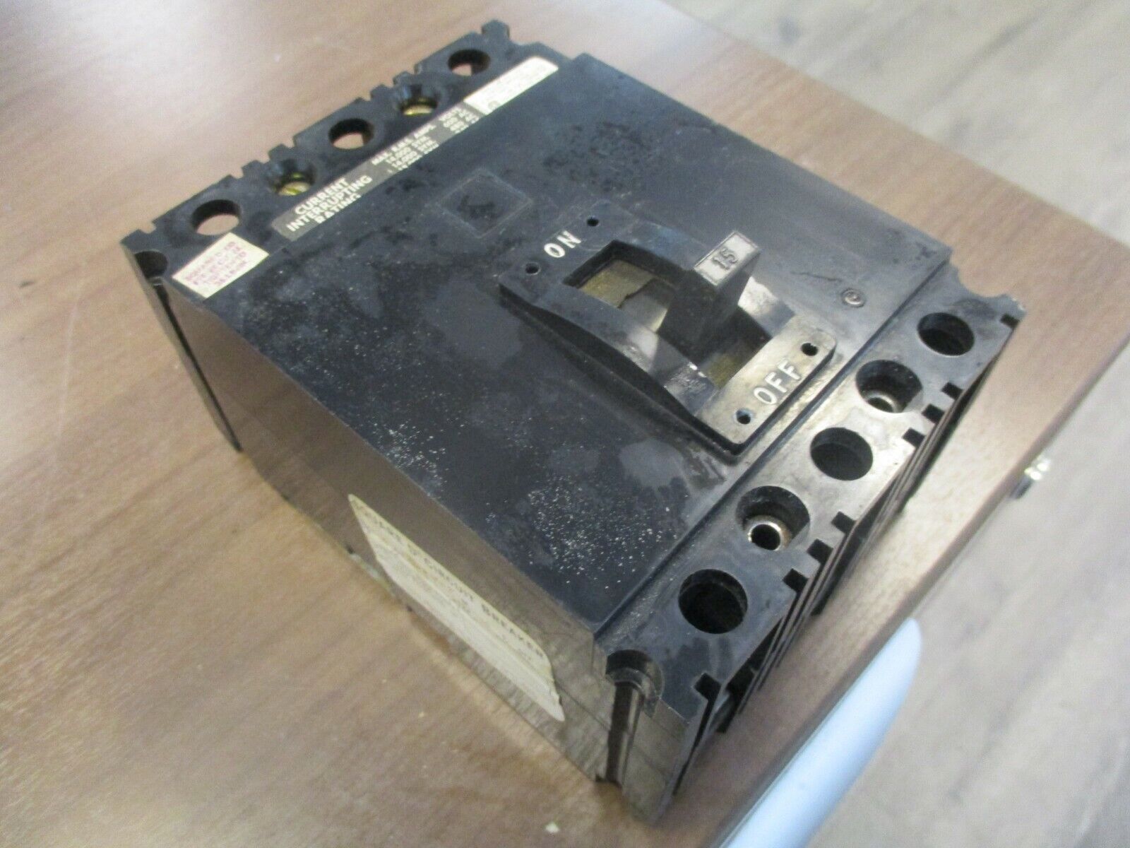 Square D Circuit Breaker FAP36015 15A 600V 3P Used
