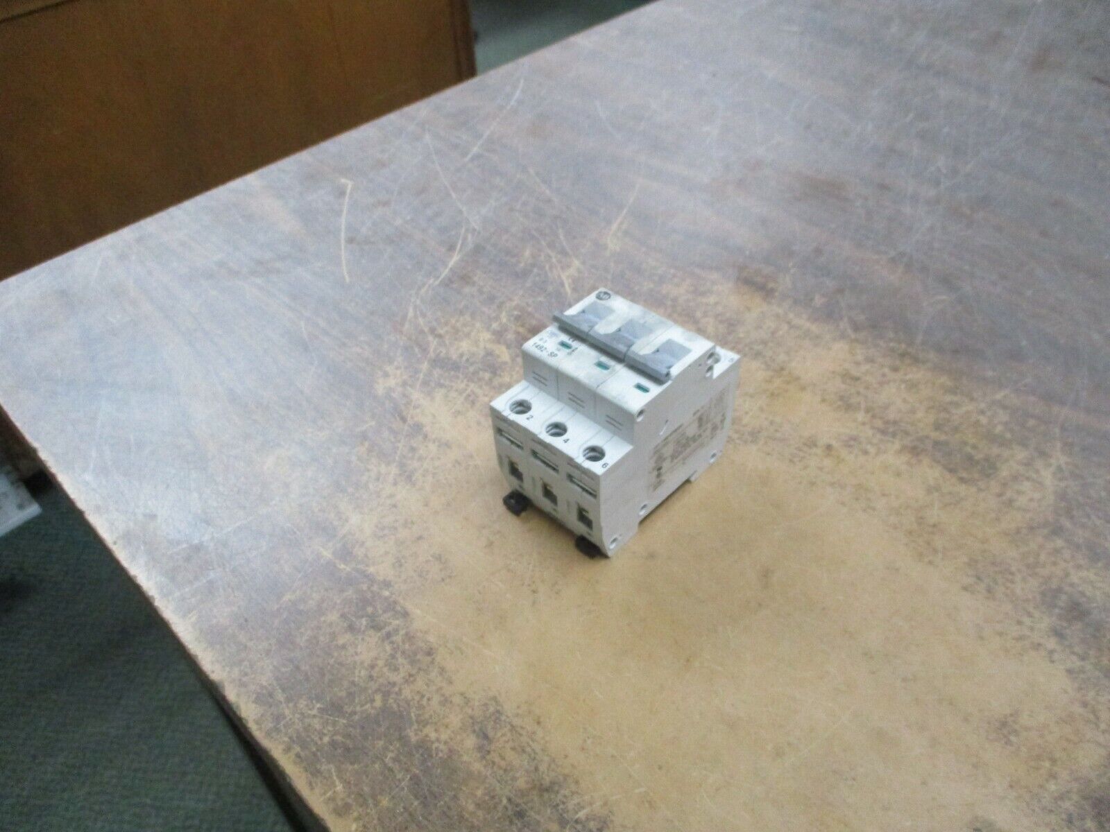 Allen-Bradley Circuit Breaker 1492-SP3B030 Ser. C 3A 480Y/277V 3P Used