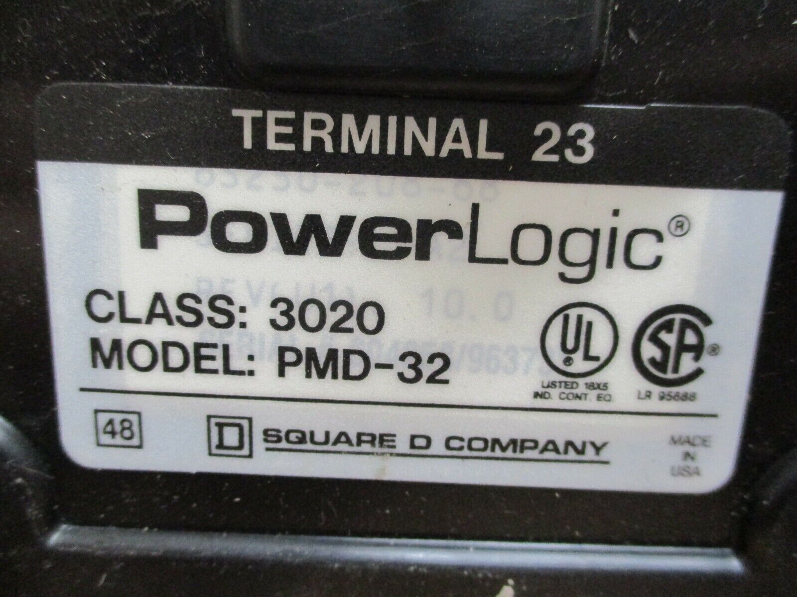 Square D PowerLogic Power Meter w/ Display 3020 PM-620 / 3020 PMD-32 Used