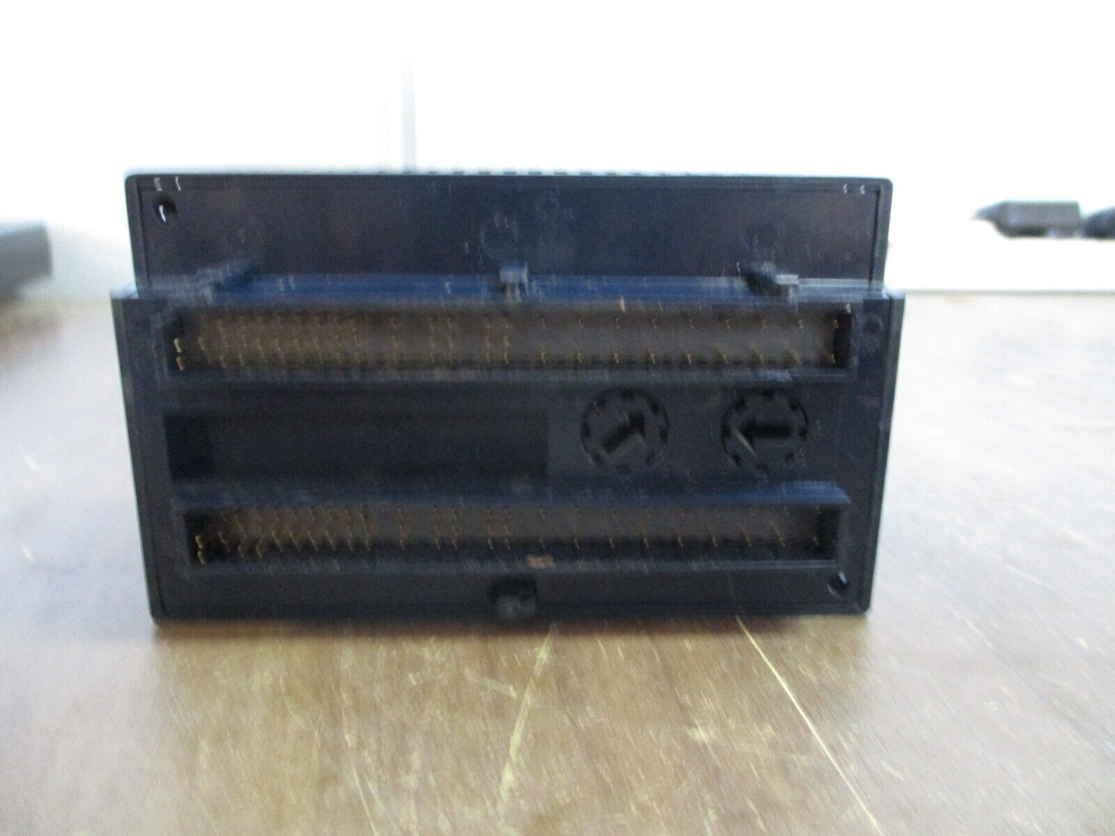 GE VersaMax Isolated Relay Output Module IC200MDL940K 16PT Used