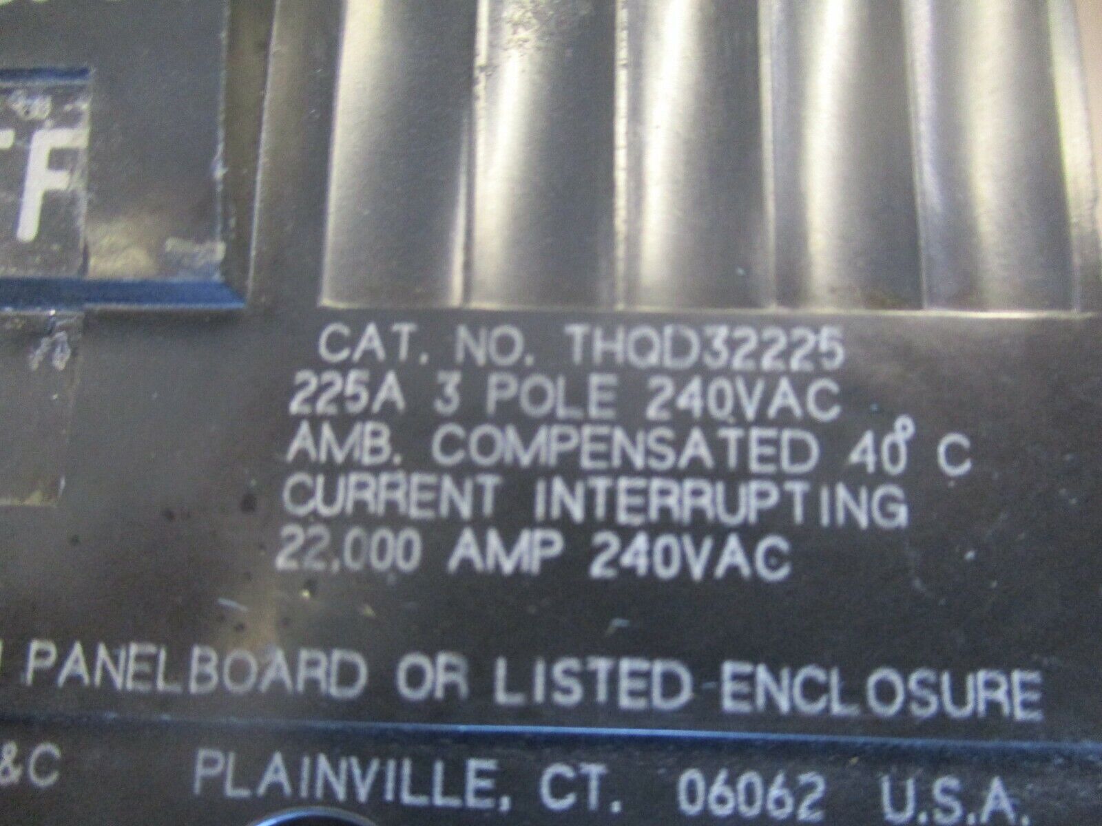 GE Circuit Breaker THQD32225 225A 240V 3P w/ Aux Switch Used