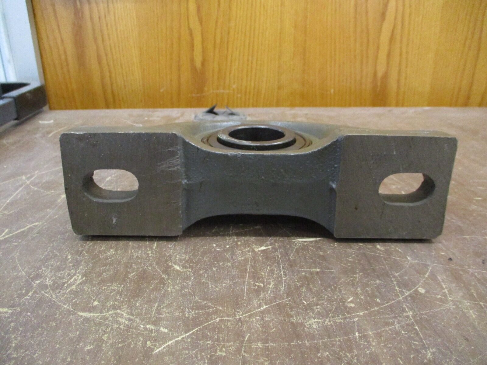 SealMaster Pillow Block Bearing SP 24 1-1/2" Used