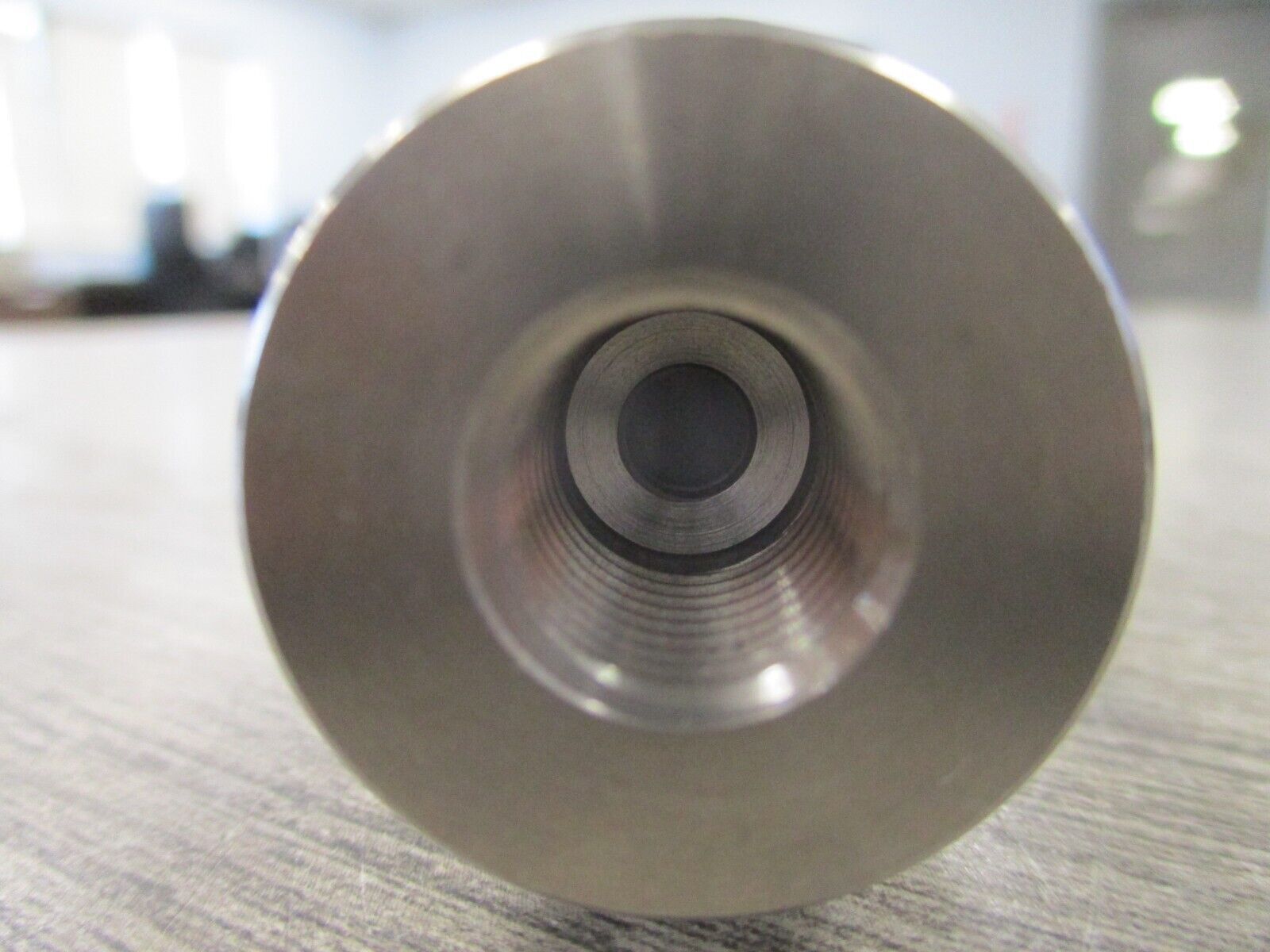 ifm efector 500 Pressure Sensor PN2224 New Surplus