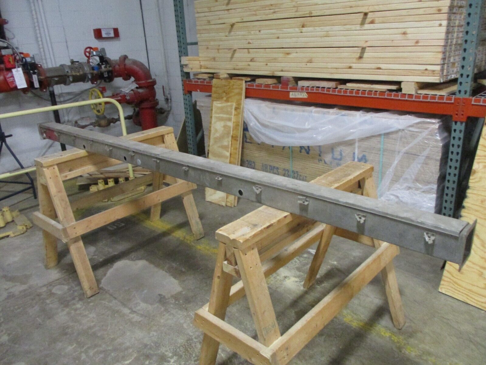 Hoffman 4X Stainless Steel Wireway F44W120SS Size: 4x4x120" Used